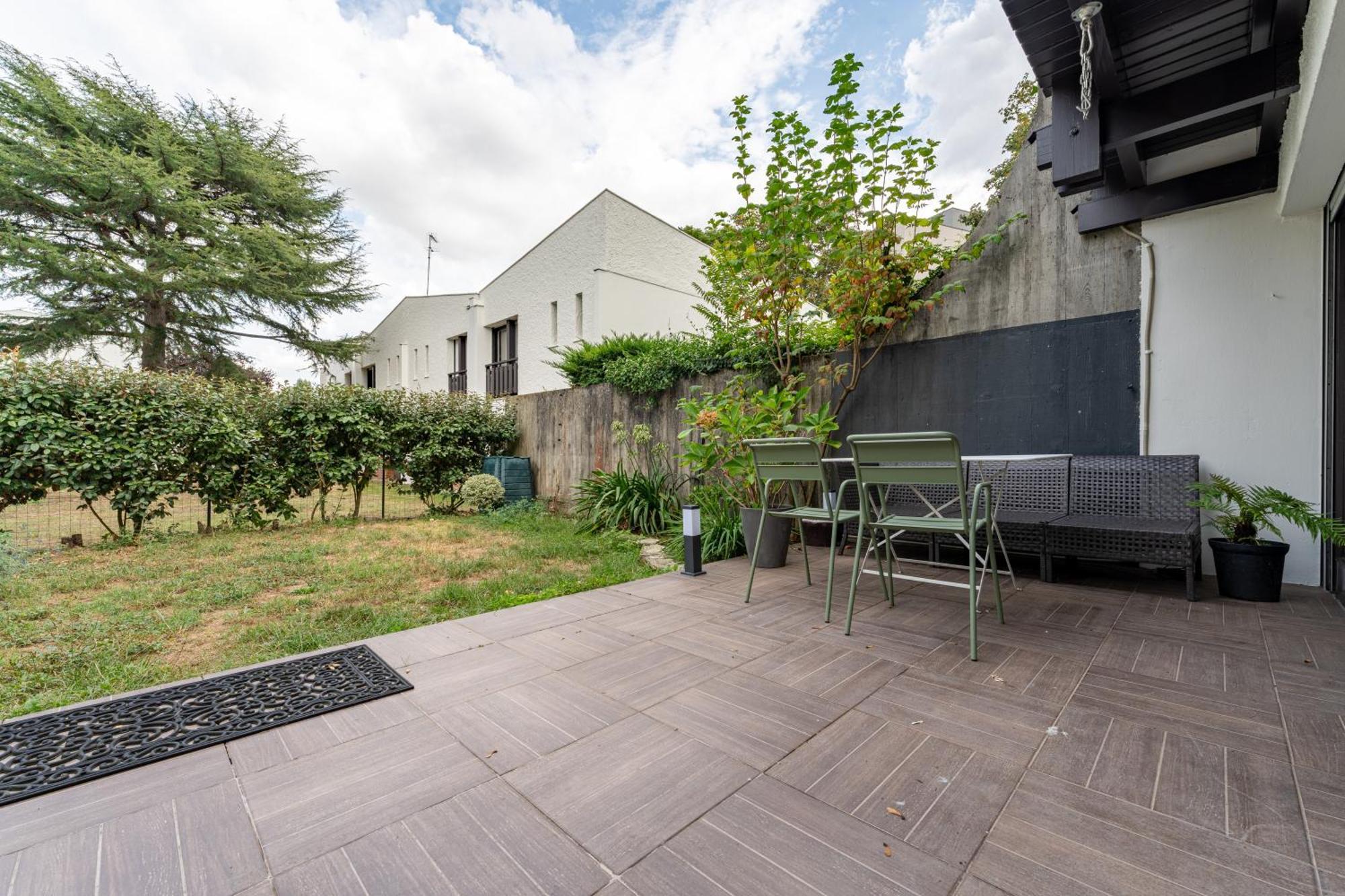 Le Duplex - 3 A Bordeaux Apartment *
